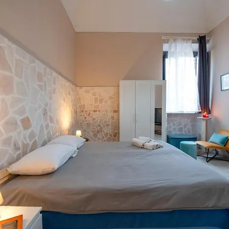 شقة Veneto, Center